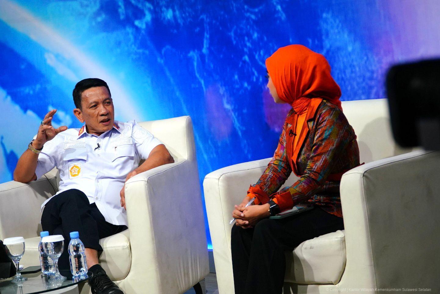 Kakanwil Kemenkum Sulsel Kupas Transformasi Pelayanan Hukum di Obrolan Paraikatte TVRI