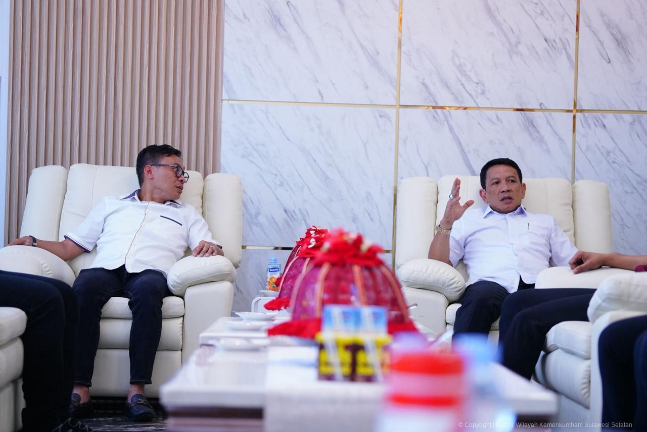 Kanwil Kemenkum Sulsel Terima Kunjungan Sekretaris Ditjen PP, Bahas Penguatan Regulasi di Daerah