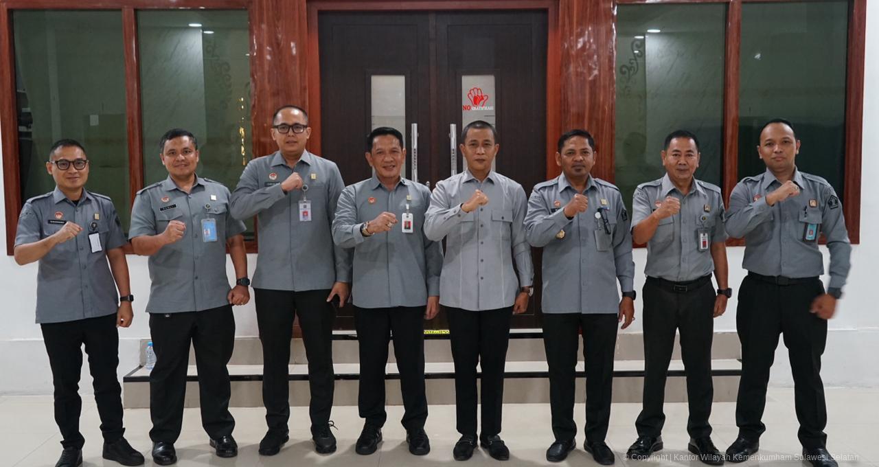 Kakanwil Kemenkum Sulsel Kunjungi Kakanwil Sulbar, Perkuat Sinergi Pelayanan Hukum