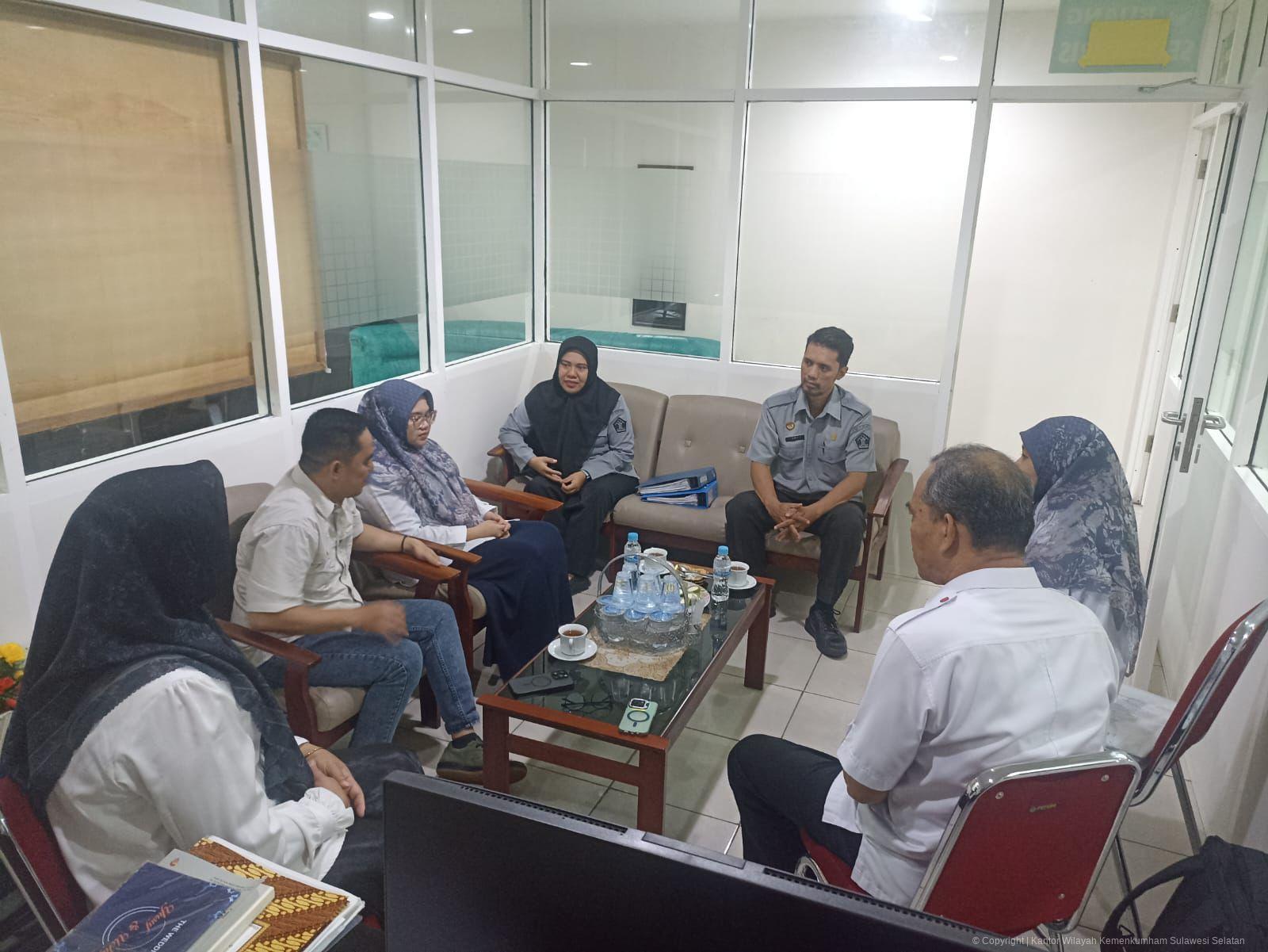 Kemenkum Sulsel Kunjungi OBH PKABH UMI dan LBH Justice