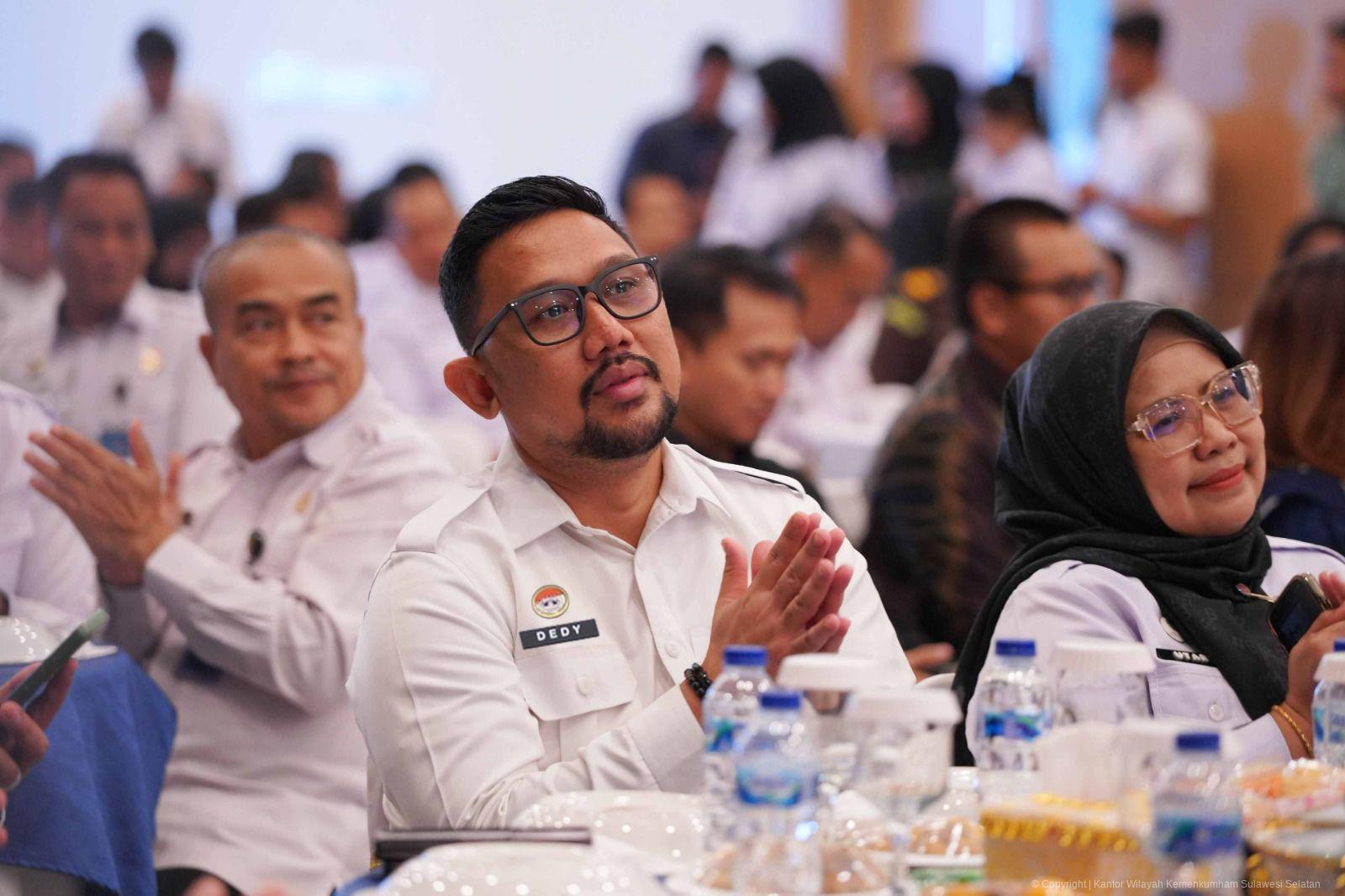 Kanwil Kemenkum Sulsel Hadir pada Peringatan Hari Bakti Imigrasi dan Pemasyarakatan Tahun 2025