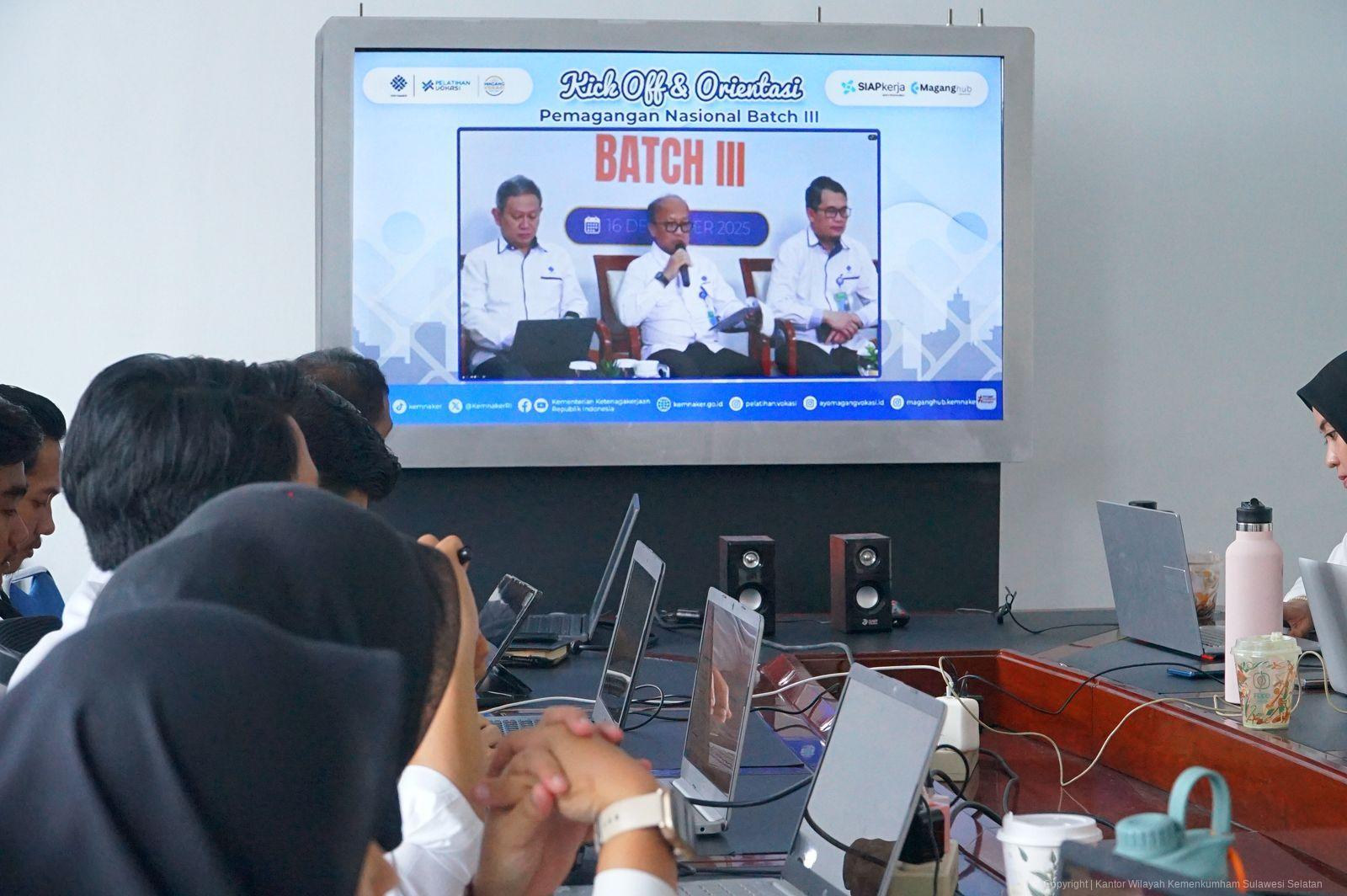 Kanwil Kemenkum Sulsel Ikuti Kick Off dan Orientasi Pemagangan Kemnaker Batch III Secara Daring