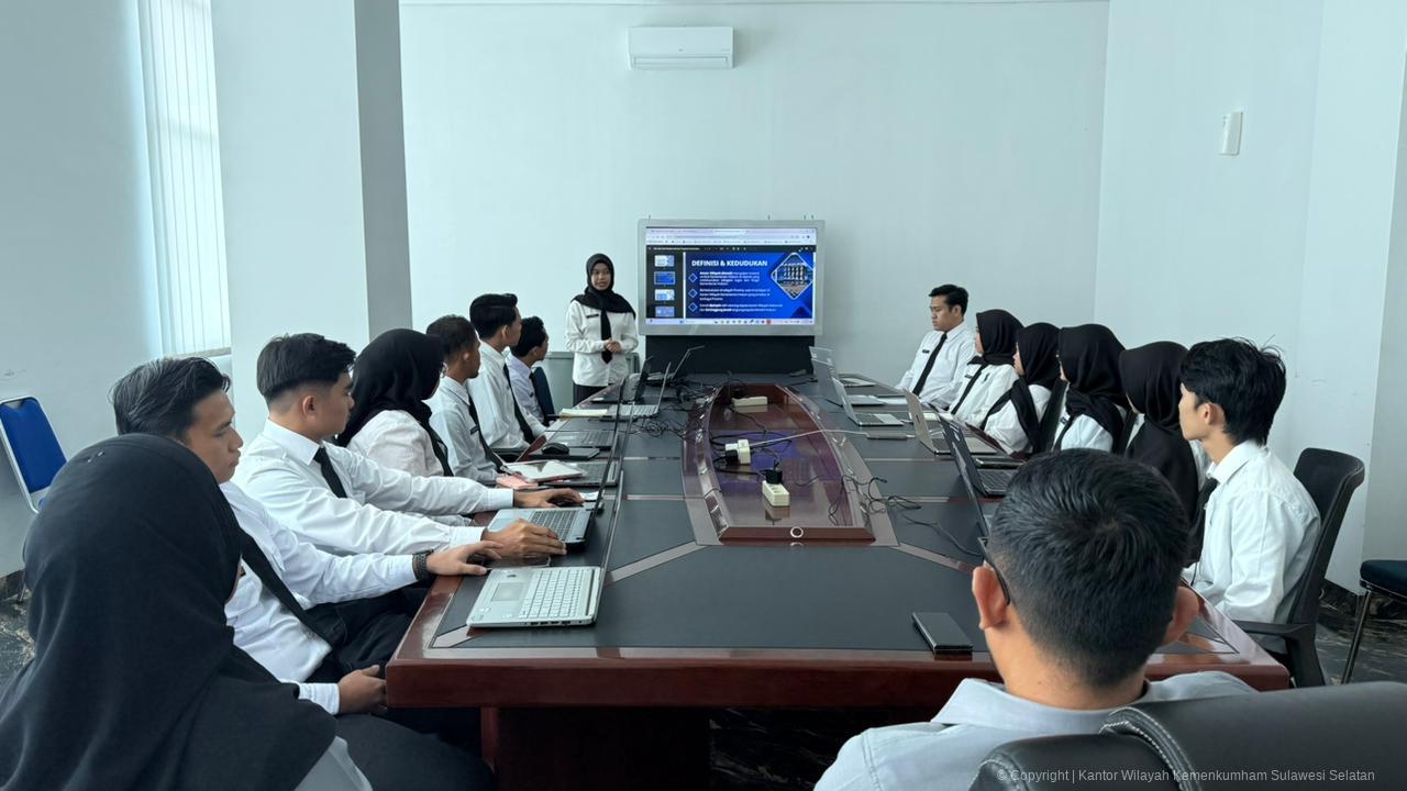 Peserta Magang Hub Kemnaker Paparkan Struktur Organisasi dan Tata Kerja Kanwil Kemenkum Sulsel