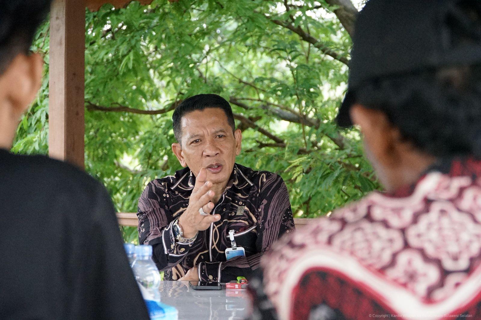 Kakanwil Kemenkum Sulsel Tegaskan Posbankum Jadi Ruang Mediasi Hukum Bagi Masyarakat di Desa