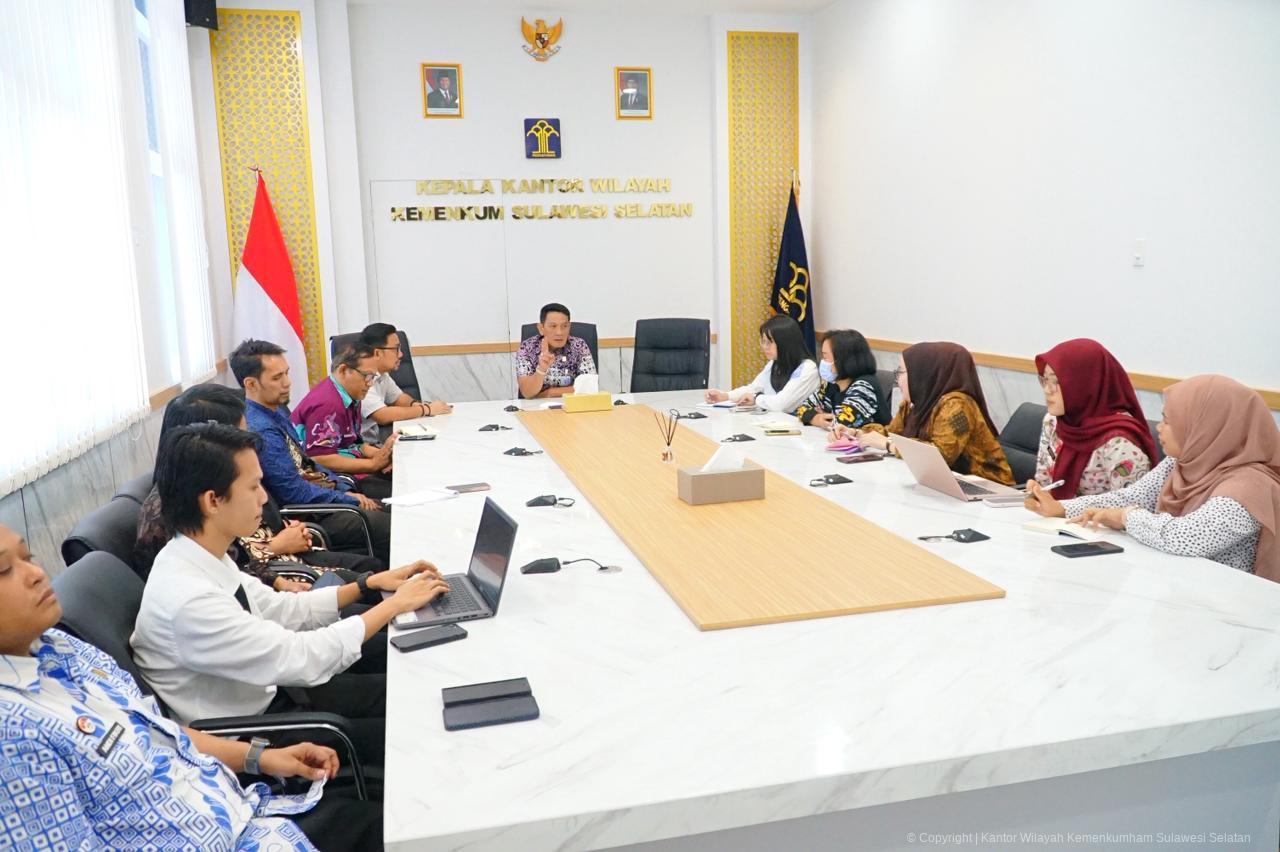 Rapat Bersama Penyuluh Hukum, Kakanwil Kemenkum Sulsel Dorong Sinergi Erat dengan Pemda