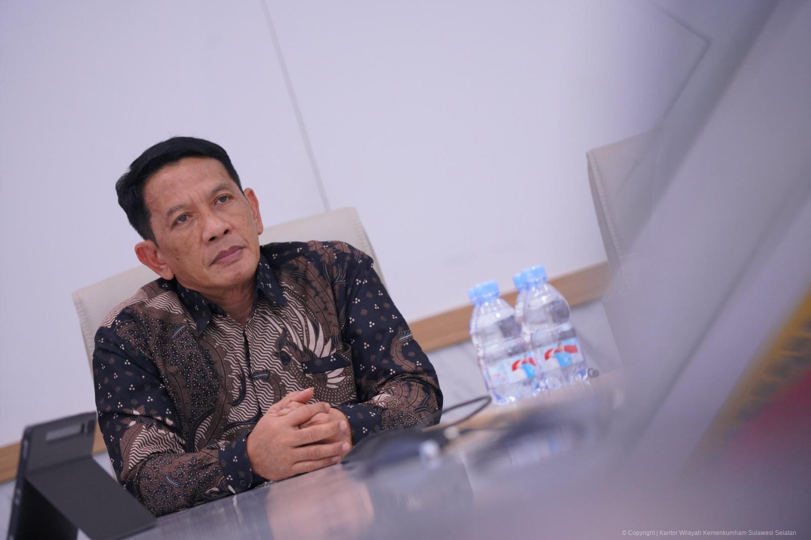 Satu Dokumen Tembus Batas Negara, Layanan Apostille dan Stiker Legalisasi