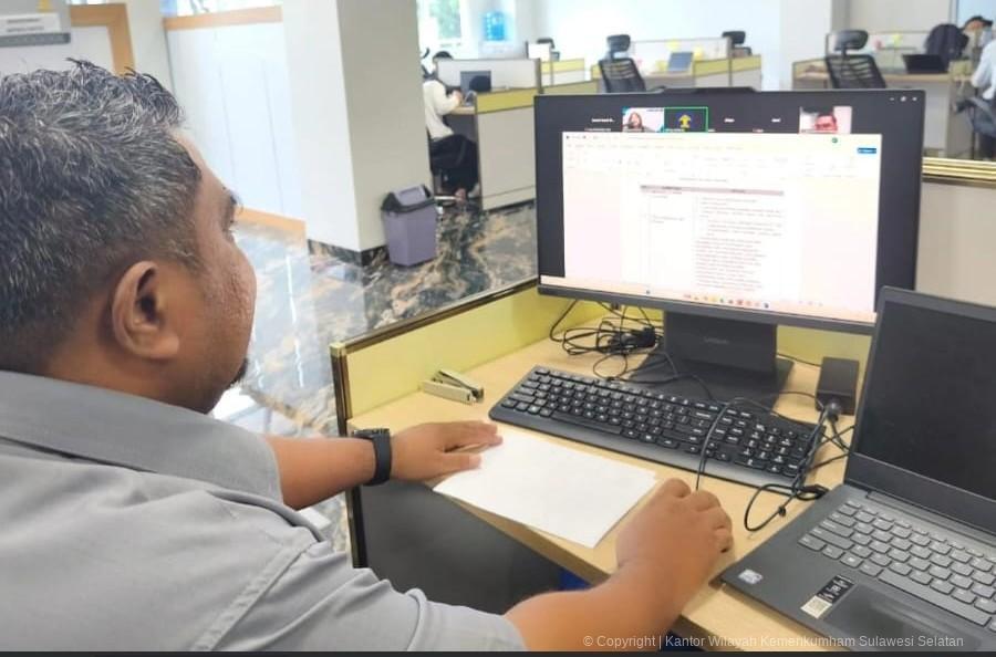 Kemenkum Sulsel Ikuti Evaluasi Layanan Apostille