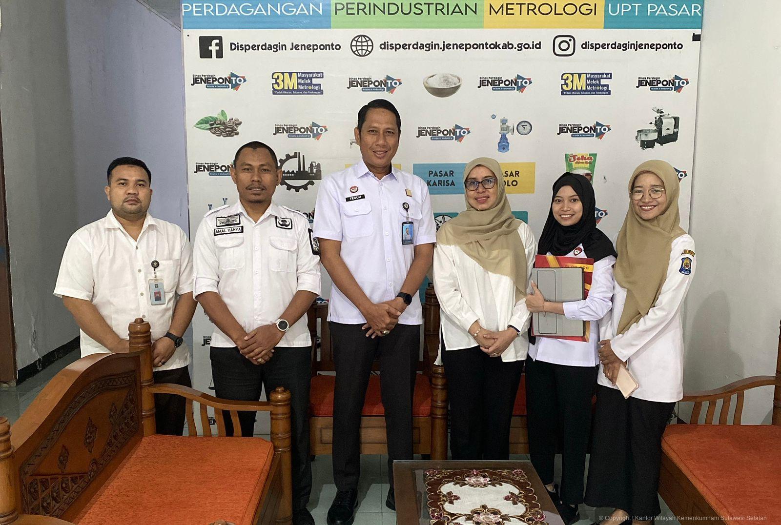 Sinergi Kanwil Kemenkum Sulsel dan Disperindag Jeneponto Perkuat Pelindungan Produk Unggulan Daerah