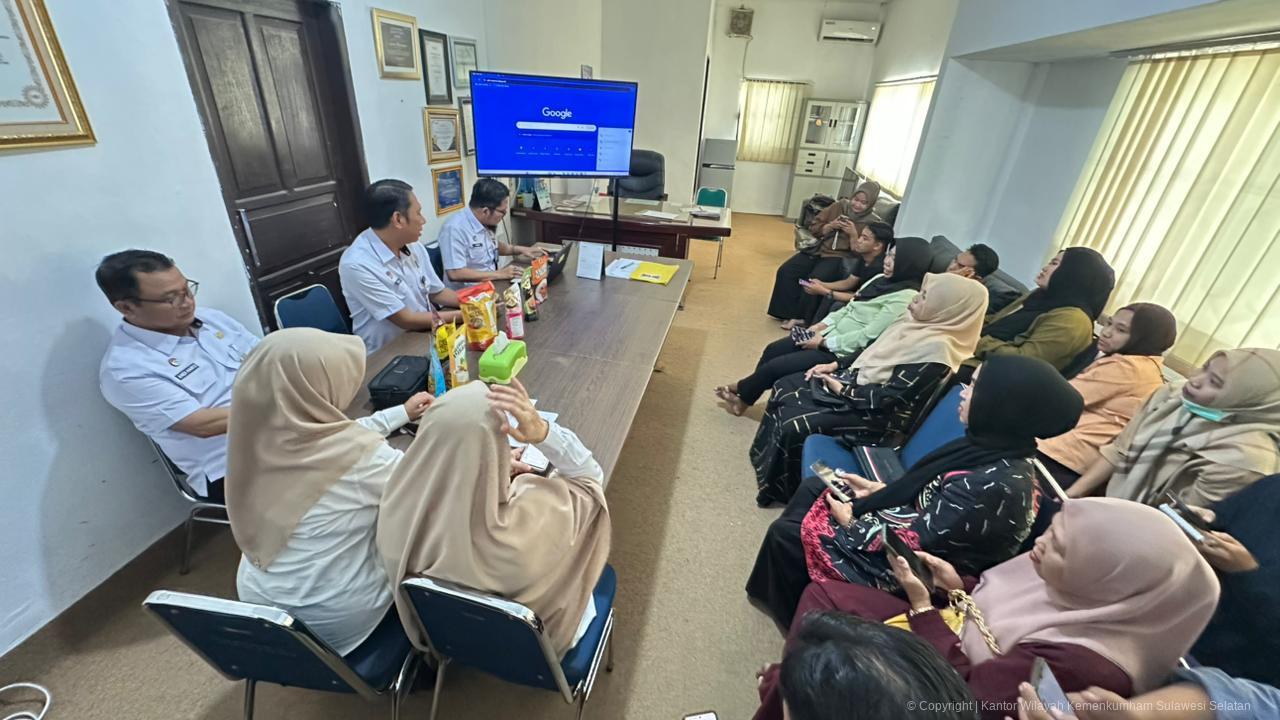 Jemput Bola Layanan KI, Kanwil Kemenkum Sulsel Fasilitasi UMKM di Wajo