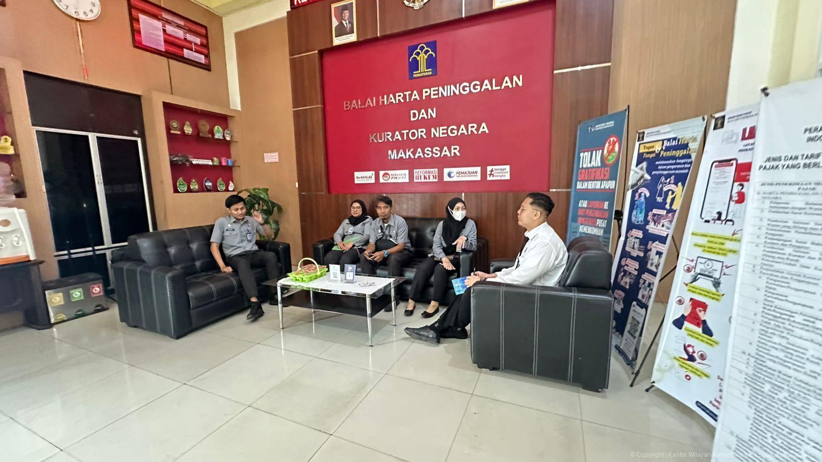 Kanwil Kemenkum Sulsel Lakukan Monev dan Pengawasan Arsip di BHP Makassar