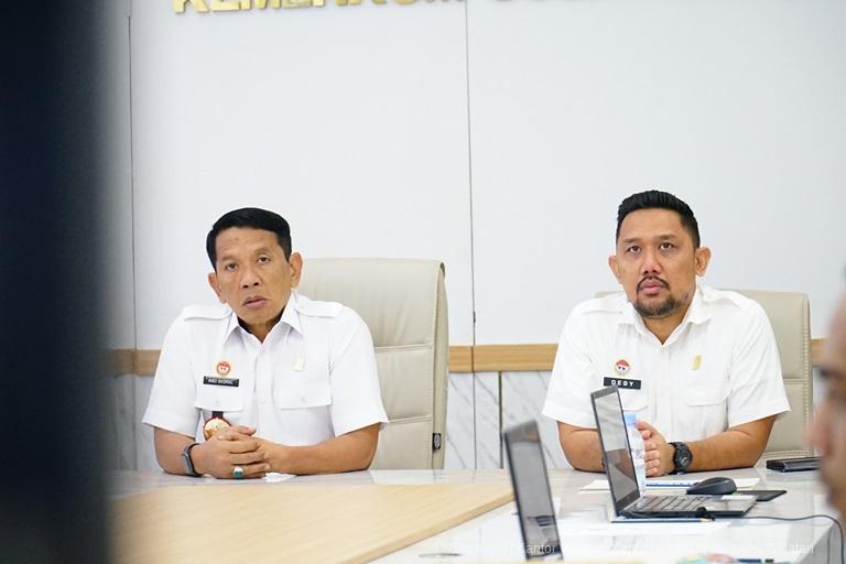 6 Pegawai Kanwil Kemenkum Sulsel Ikuti Ujian Penyesuaian Ijazah