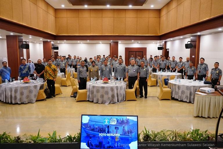 Buka Dialog Penanganan Perdagangan dan Penyelundupan Orang Kakanwil Taufiqurrakhman Sampaikan Pentingnya Sinergitas Antar Pemerintah2