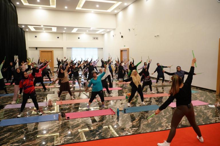 DWP Kanwil Kemenkum Sulsel Gelar Pound Fitness Olahraga Seru yang Bakar Ratusan Kalori1