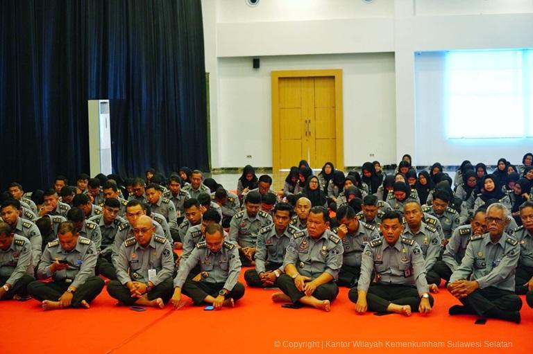Gelar Maulid Nabi Muhammad SAW Kakanwil Kemenkumham Sulsel Ajak Seluruh Pegawai Jalani Hidup Dengan 3M1