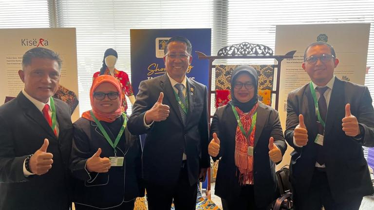 Hadiri Pameran UMKM di Swiss Menkum Supratman Dukung Produk Lokal Berbasis KI Tembus Pasar Global