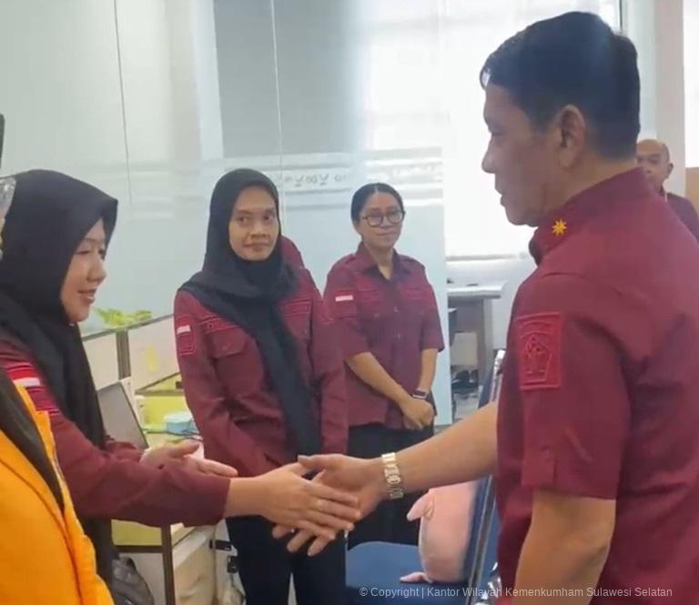 Hari Pertama Melaksanakan Tugas Kakanwil Basmal Sapa Para Pegawai Begini Pesannya