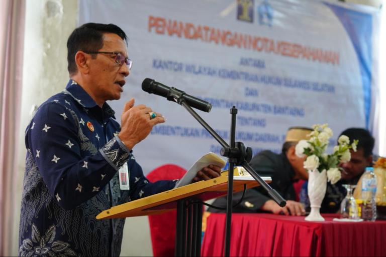 Kakanwil Andi Basmal Apresiasi Pemkab Bantaeng Hadirkan Pos Bantuan Hukum di 24 Desa