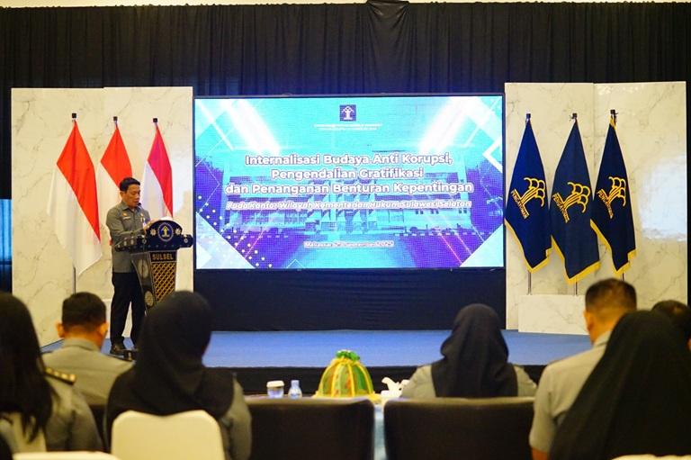 Kakanwil Andi Basmal Tegaskan Nilai Integritas Harus Jadi Pondasi Utama ASN Kanwil Kemenkum Sulsel