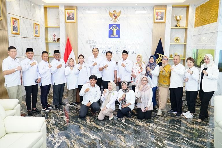 Kakanwil Basmal Bicara Tentang Sinergitas Pengwil INI Sulsel dengan Kanwil Kemenkum Sulsel untuk Pembinaan Notaris2