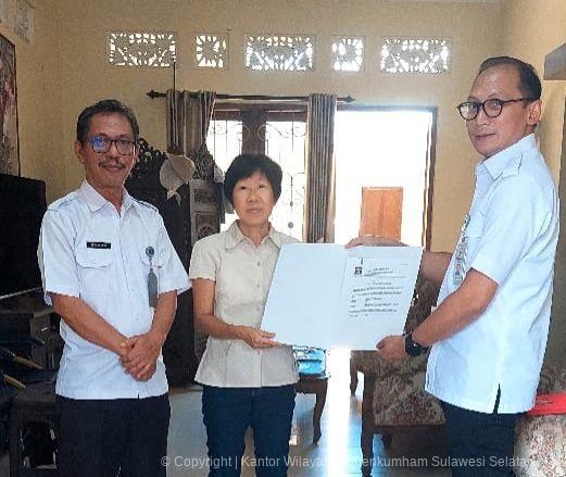 Kakanwil Kemenkum Sulsel Apresiasi Layanan Jemput Bola BHP Makassar Lakukan Penyumpahan Wali Pengampu di Bali