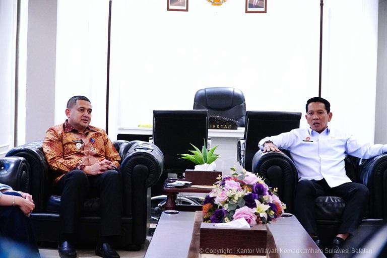 Kakanwil Kemenkum Sulsel Bertemu Walikota Makassar Ini yang Dibahas