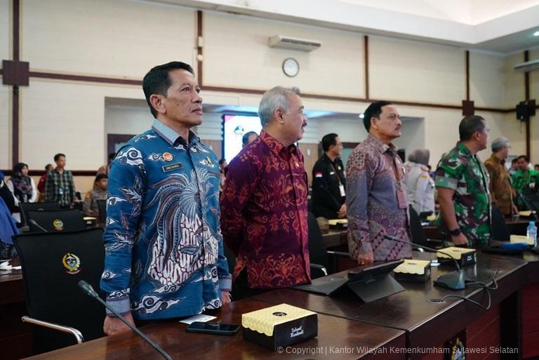 Kakanwil Kemenkum Sulsel Hadiri Rapat Koordinasi dengan PJ. Gubernur Sulsel1