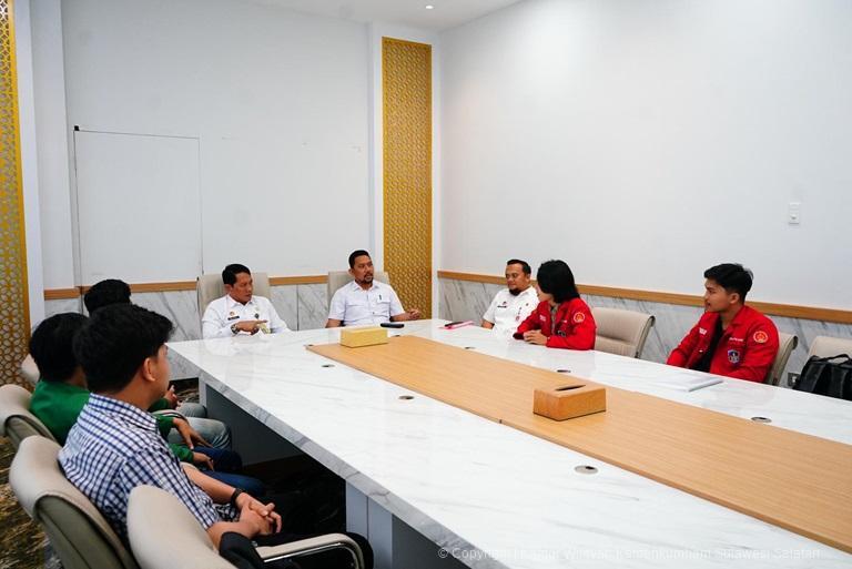 Kakanwil Kemenkum Sulsel Terima Kunjungan BEM FH UMI1