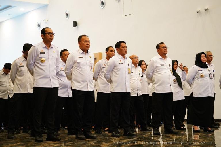 Kakanwil Kemenkum Sulsel ikuti Apel Bersama Awal Tahun 2015 Kemenko Hukum HAM dan Impas