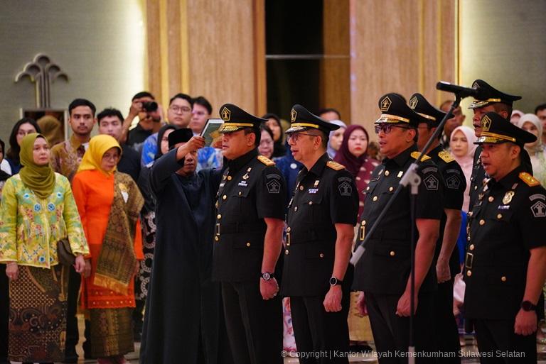 Kakanwil dan Kadivyankum HAM Kanwil Kemenkumham Sulsel Resmi Dilantik Sebagai Pejabat di Kementerian Hukum1