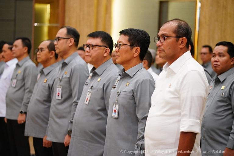 Kakanwil dan Kadivyankum HAM Kanwil Kemenkumham Sulsel Resmi Dilantik Sebagai Pejabat di Kementerian Hukum3