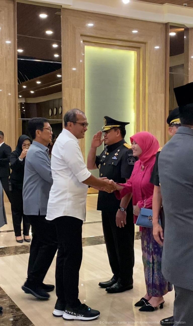 Kakanwil dan Kadivyankum HAM Kanwil Kemenkumham Sulsel Resmi Dilantik Sebagai Pejabat di Kementerian Hukum5