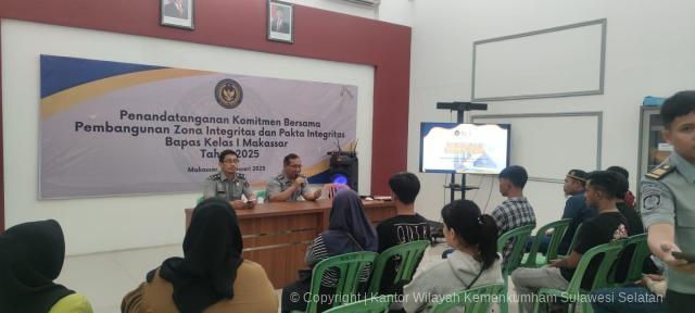 Kanwil Kemenkum Sulsel Bekali Klien Pemasyarakatan Tentang Pembinaan Hukum