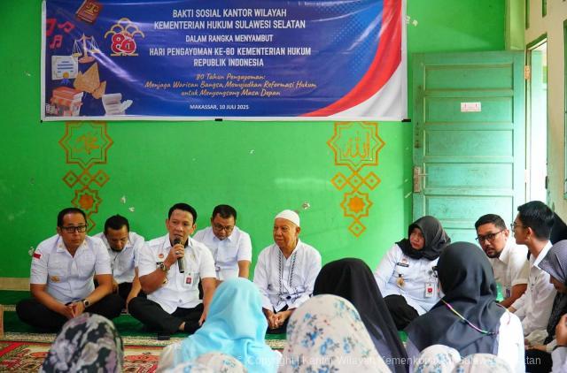 Kanwil Kemenkum Sulsel Berbagi Ke Panti Asuhan Menyambut Hari Pengayoman ke 801