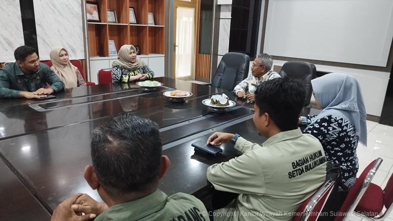 Kanwil Kemenkum Sulsel Dorong Kelompok Kadarkum Panritallopi Bulukumba Juara Lomba Kadarkum Tingkat Nasional
