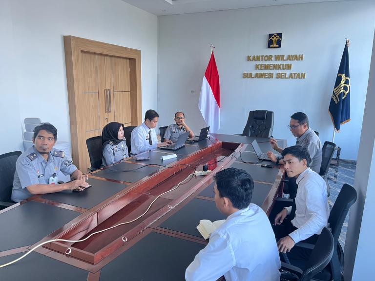 Kanwil Kemenkum Sulsel Hadirkan Dua Inovasi Layanan jemput Bola dan Digitalisasi Layanan Demi Wujudkan WBBM