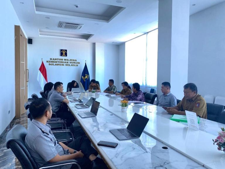 Kanwil Kemenkum Sulsel Harmonisasi Tiga Rancangan Perda Tana Toraja