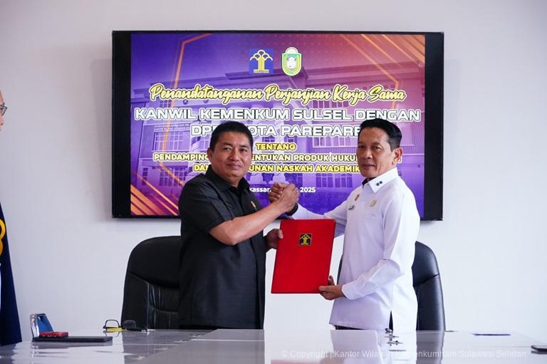 Kanwil Kemenkum Sulsel Jalin Kerjasama Dengan DPRD Parepare Dalam Pendampingan Pembentukan Produk Hukum Daerah2