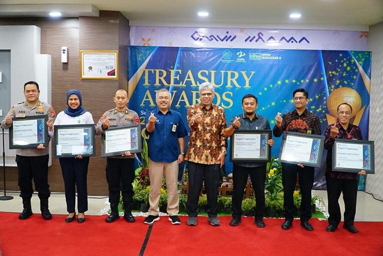Kanwil Kemenkum Sulsel Raih Peringkat Pertama IKPA Terbaik Semester I 2025