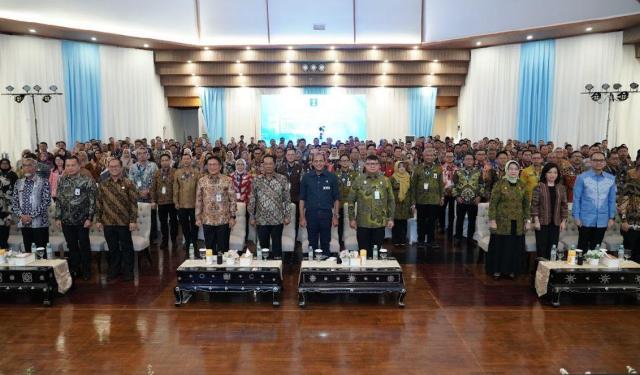 Kanwil Kemenkum Sulsel Siap Mantapkan Langkah di Semester II Usai Rakor Pengendalian Kinerja Semester I 2025 Ditutup1