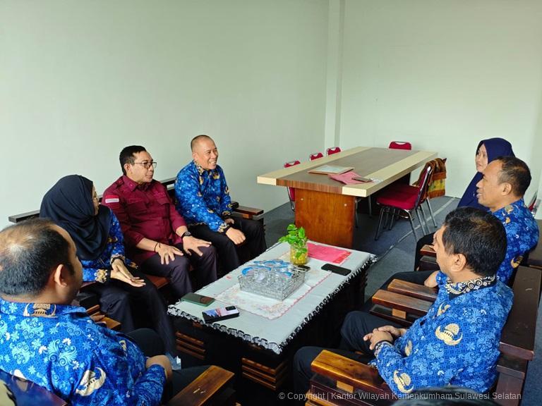 Kanwil Kemenkumham Sulsel Monitoring Layanan Keimigrasian Pada MPP Kabupaten Sinjai3