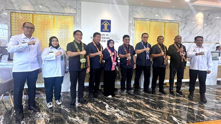 Komisi XIII kunjungi Kanwil Kemenkum Sulsel untuk evaluasi layanan AHU dan dukung transformasi digital