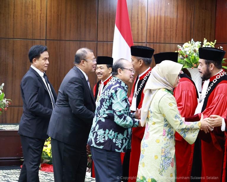 Menko Yusril Pemerintah Hormati Putusan MK yang Batalkan Presidential Threshold2