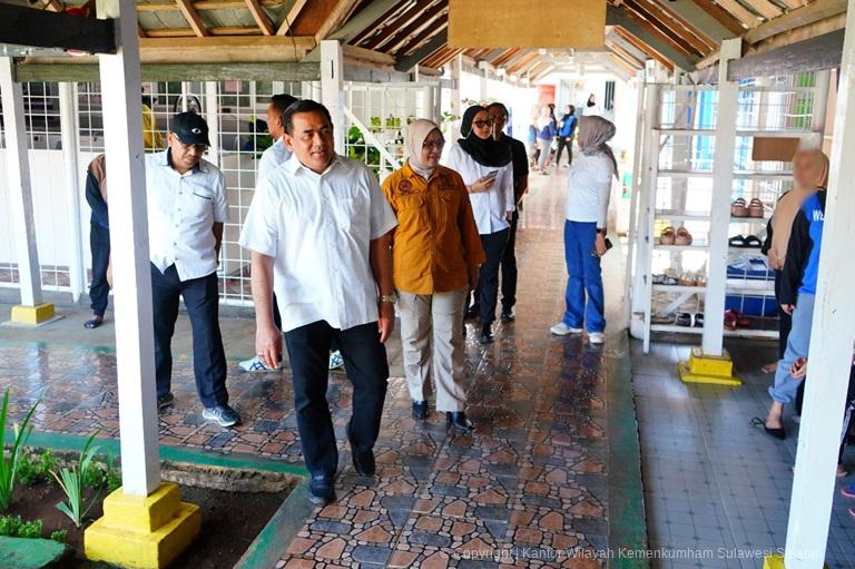Pastikan Tetap Kondusif Kakanwil Kemenkumham Sulsel Kunjungi Lapas Perempuan dan Lapas Narkotika Sungguminasa2