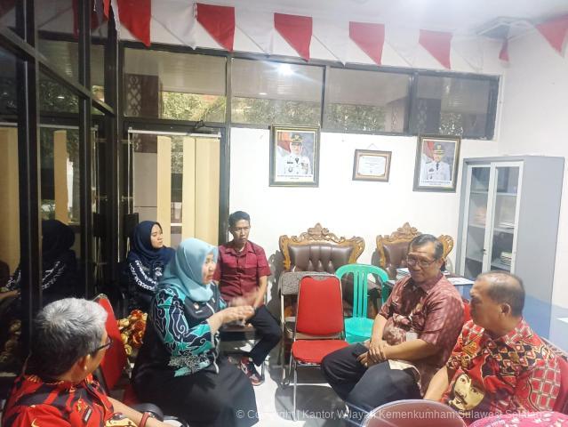 Penyuluh Hukum Kanwil Kemenkum Sulsel Jemput Bola Daftarkan Kepala Desa Di Kabupaten Gowa untuk Peacemaker Justice Award1