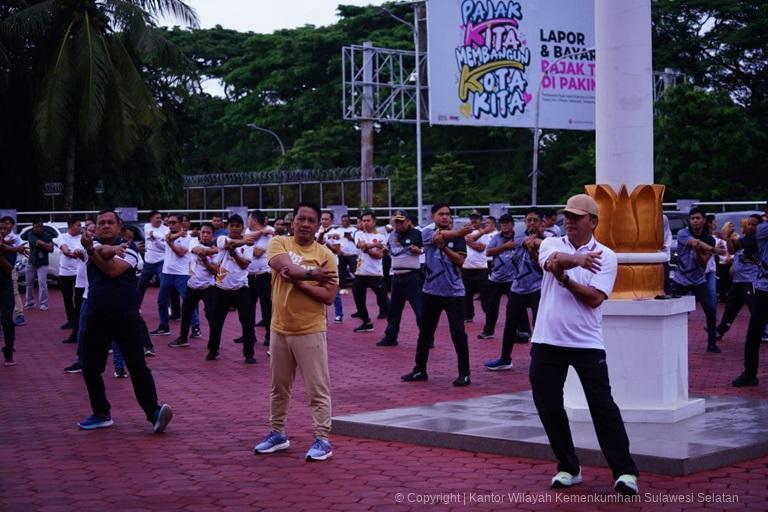 Perkuat Sinergitas 3 Kantor Wilayah Di bawah Kemenko Hukum HAM dan Imipas Gelar Senam Bersama1