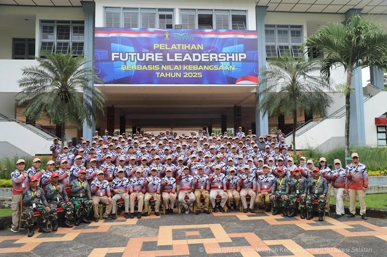 Pimti Pratama Kemenkum Sulsel Ikuti Pembukaan Pelatihan Future Leadership Kemenkum 20251