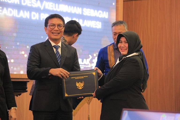 Resmi Ditutup Pimti Pratama Kanwil Kemenkum Sulsel Terima Surat Tanda Tamat Pelatihan dari LAN RI