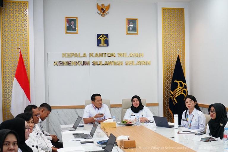 Tingkatkan Pembinaan Hukum Kanwil Kemenkum Sulsel Ikuti Rakernis Program BPHN