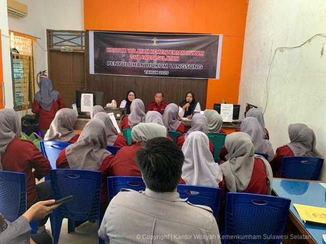 Warga Maccini Gusung Antusias Ikuti Penyuluhan Hukum