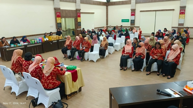 Ketua DWP Ajak Seluruh Anggota Untuk Menjaga Kesehatan Keluarga1